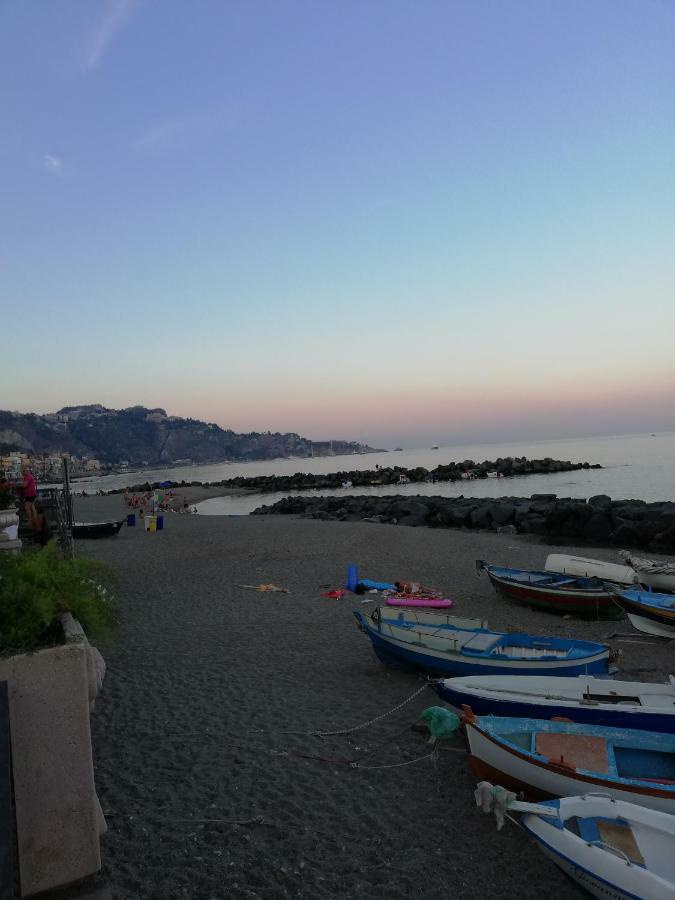 Casa Vacanze Aloha Giardini-Naxos Extérieur photo